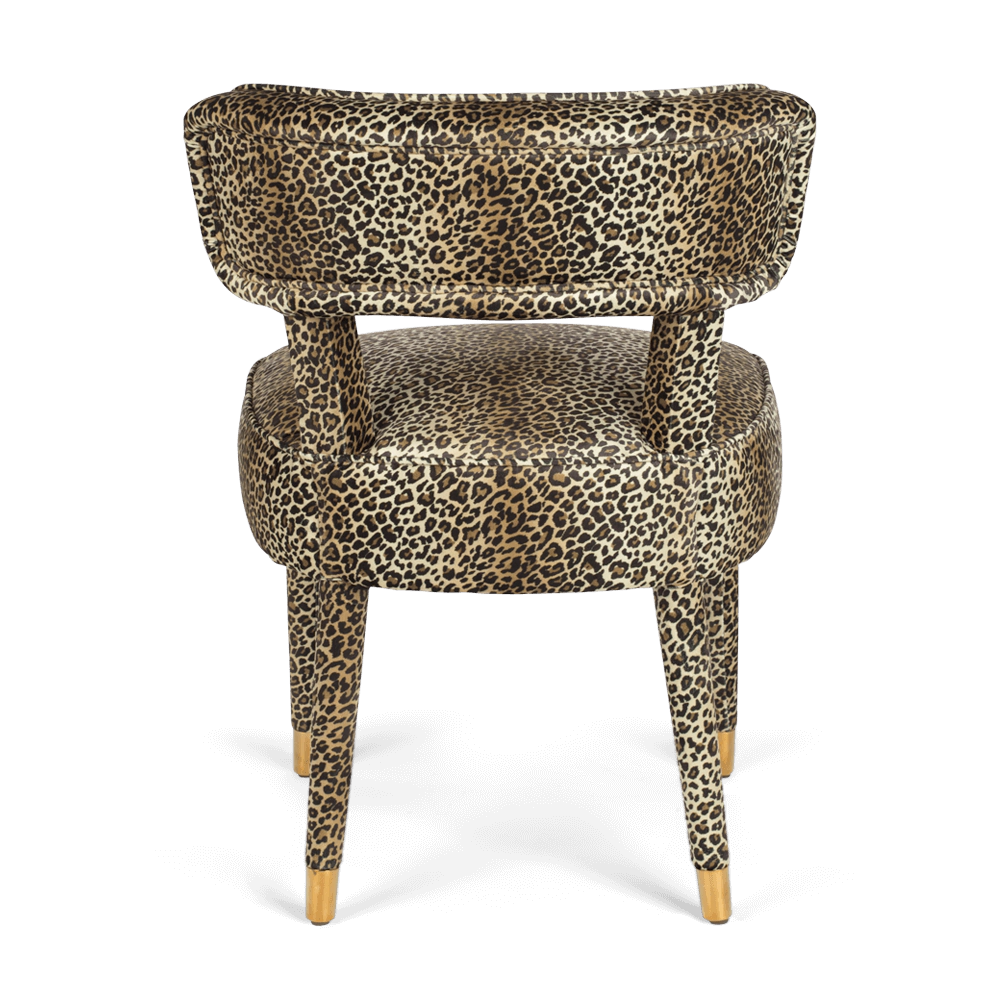 bold-monkey-claws-out-panther-chair-back